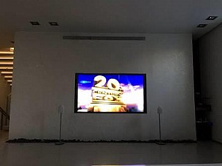 �������� LG 4K  84 ����
