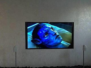 �������� LG 4K  84 ����