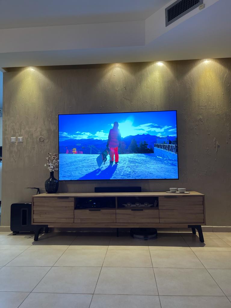טלוויזיה חכמה Samsung גודל 85 אנטש QLED דגם QN85QN90AAFXZA די וי די סנטר