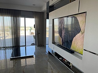 �������� 82 ���� Samsung 8K ��� QN82Q800T | �������� �����