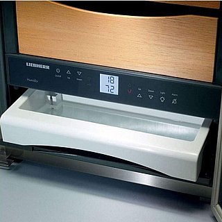 ���� ������ ������ ������ ����� �� ������ Liebherr ZKes 453 Humidor 