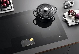 ������ ��������� ���� Miele KM 7999 FL � ���� ��� (Full Flex)