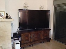 מסך שרפ 80 אינץ מסך שרפ 80 אינץ