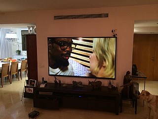 ��� 84 ���� LG ��� LG 84UB9800
