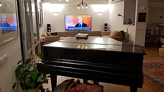 �������� 82 ���� 4K ������ ��� UN82MU8000 �����
