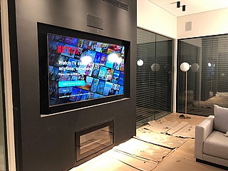 �������� QLED ���� 82 ����� ����� ��� QN82Q6FN | ������ ������ � DVD CENTER