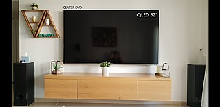 �������� QLED ������ 82" 4K ��� QN82Q6FN