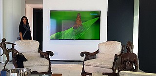 �������� 85 ����` 4K Sony ��� ����� �����